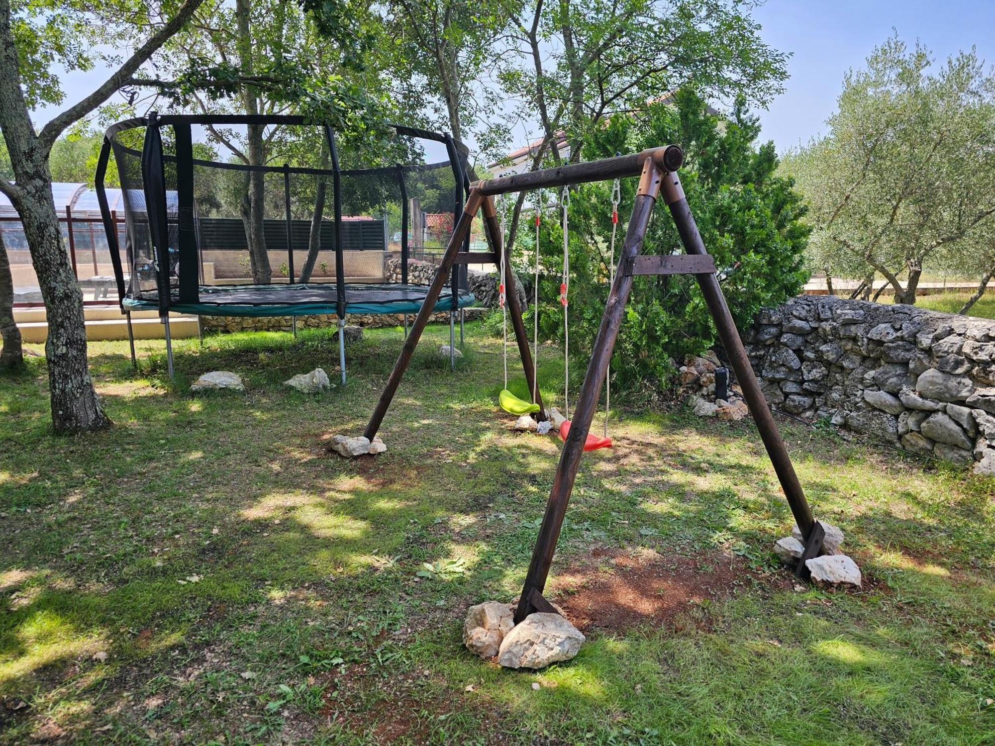 Villa Kucan ポラト エクステリア 写真