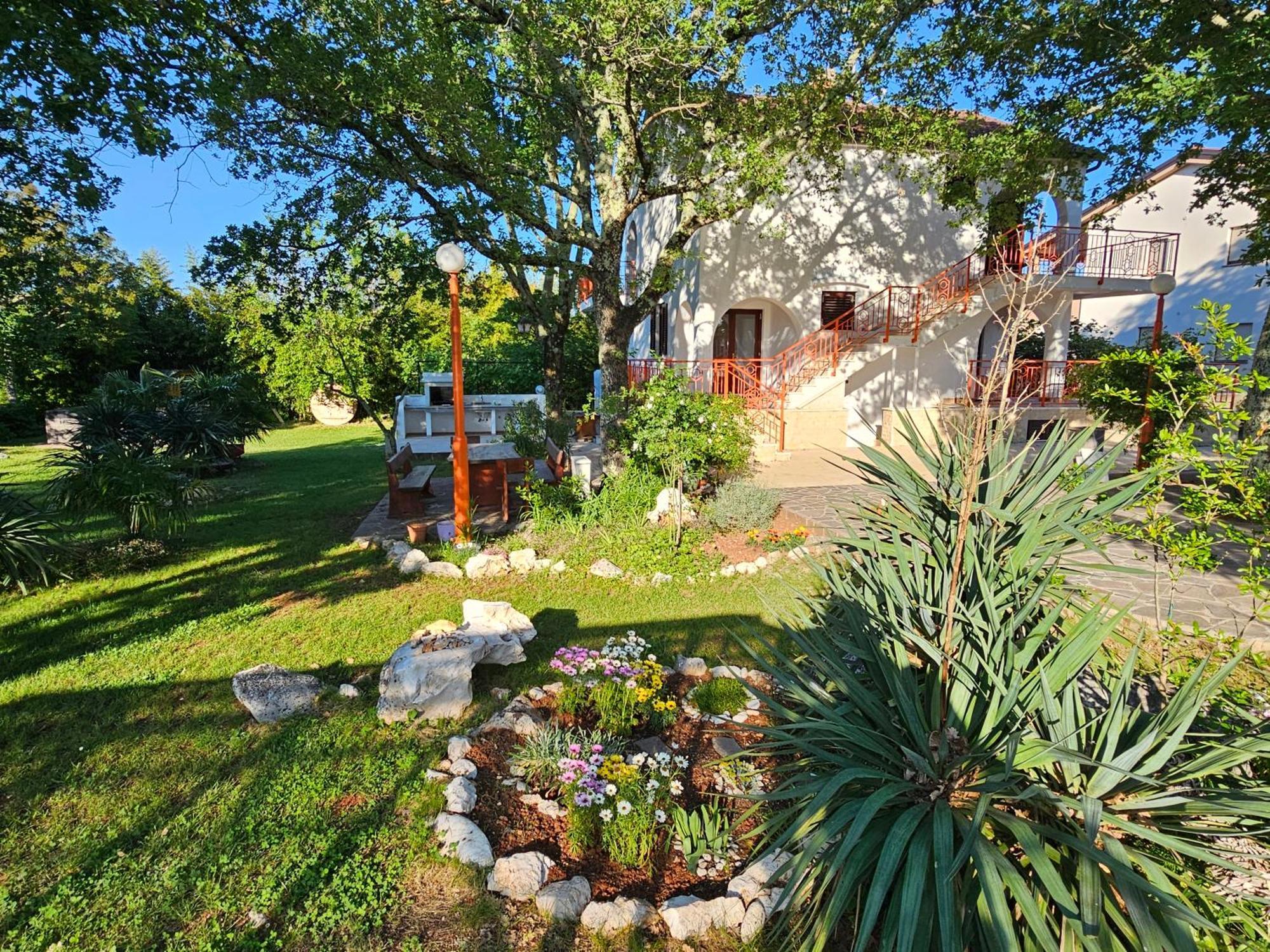 Villa Kucan ポラト エクステリア 写真